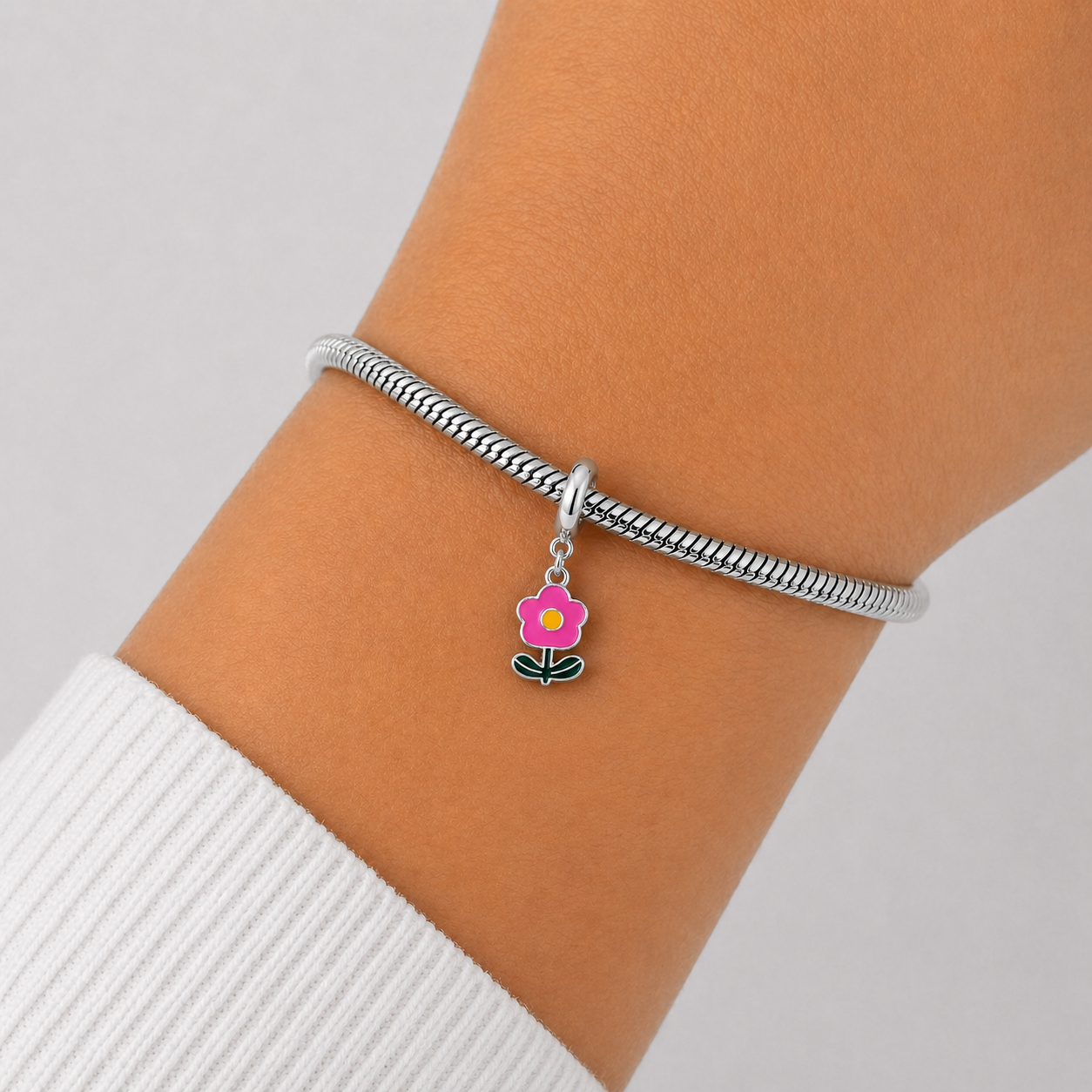 Berloque Florzinha Rosa